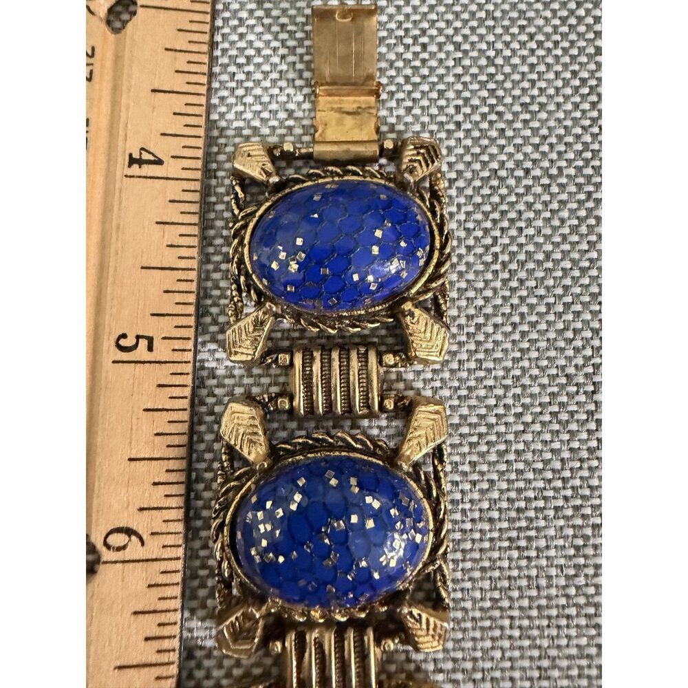 Vintage Gold toned metal link bracelet with deep blue cabochons speckled with go - Picture 10 of 12